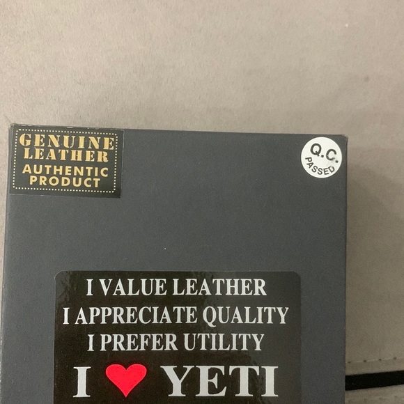 Yeti NIB Black Genuine Leather Belt - Picture 11 of 11